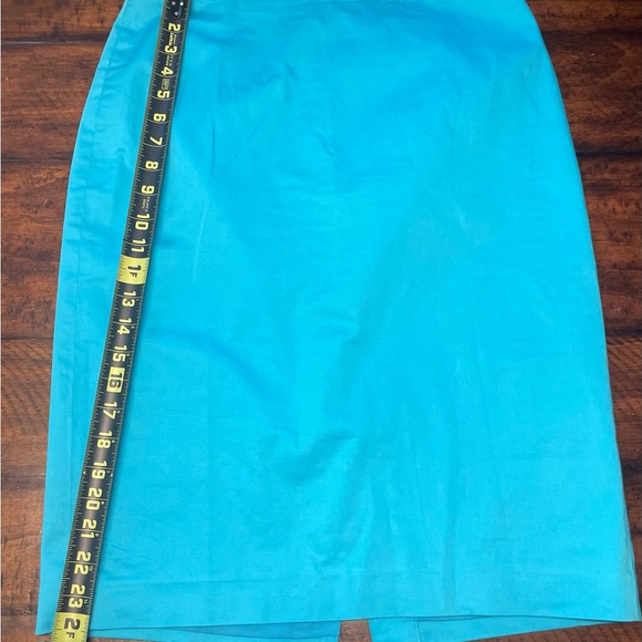 3 Ann Taylor Skirts - Picture 3 of 4